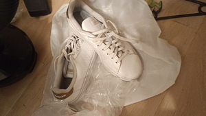 Naiste adidas Advantage tennised (4 foto / 4)