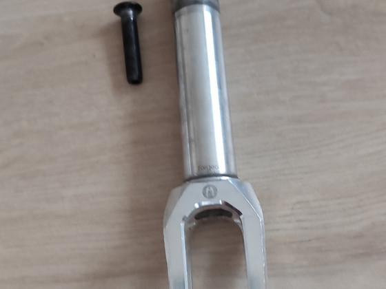 Kahvel trikitosukerattale Ethic Legion v1 ICS