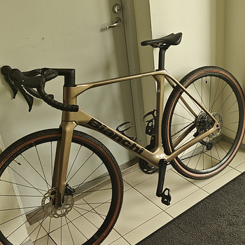 Gravel jalgratas Bianchi