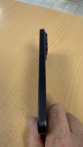 Apple iPhone 15 Pro 256Gb Black uueväärne (4 foto / 4)