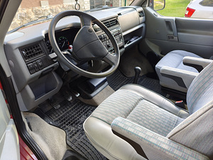 VW T4 Multivan (8 фото из 15)