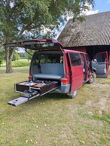 VW T4 Multivan (14 фото из 15)