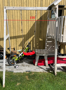 Laste mängumaja koos kiikedega (5 foto / 6)