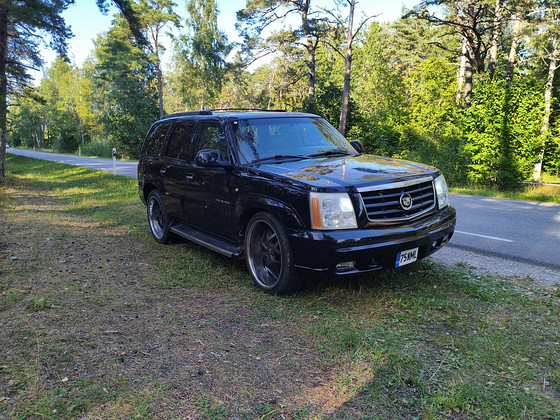 Cadillac Escalade 6.0 V8 (Bens+Gaas)