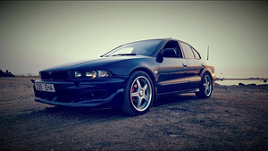 Mitsubishi Galant (3 фото из 11)