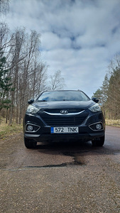 Автомобиль Hyundai IX35, автомат, дизель (1 фото из 6)
