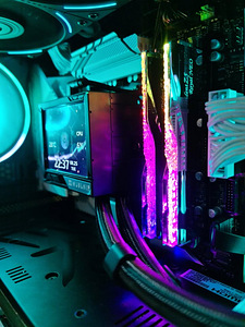 TOPGamer! Ryzen 7800X3D/RX 7900XT 20GB/32-48GB DDR5/AIO 360 (5 foto / 10)