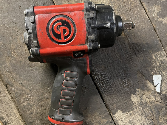 Chicago pneumatic