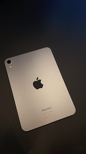 iPad mini A17 на продажу (2 фото из 4)