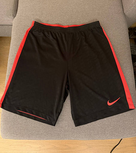 Nike Шорты, Shorts, Lühikesed püksid (1 фото из 2)