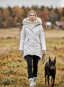VALGE PARKA (3 foto / 6)