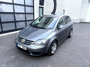 Volkswagen Golf Plus (1 фото из 15)