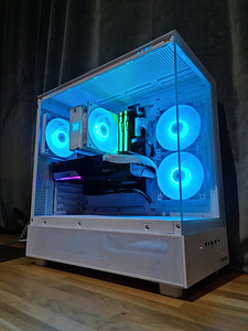 Arctic Gamer! i5-12400/16-32GB/NVME/RTX 3060Ti - 6750XT 12GB (2 фото из 10)