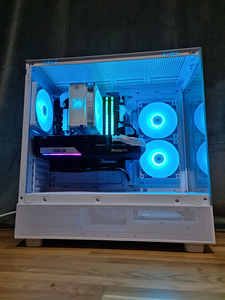 Arctic Gamer! i5-12400/16-32GB/NVME/RTX 3060Ti - 6750XT 12GB (4 фото из 10)