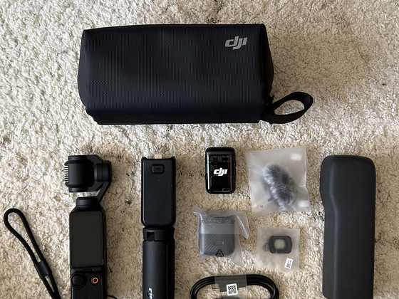 DJI Osmo Pocket 3 Creator Combo