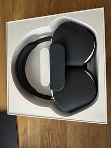 Apple AirPods Max (USB-C) tumehall — karp + Smart Case, väga (2 foto / 3)