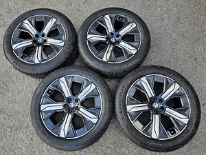 R21 veljed 5x112 BMW iX i20 Style1012 5A41F90 Originaal (2 foto / 8)