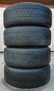 R21 veljed 5x112 BMW iX i20 Style1012 5A41F90 Originaal (8 foto / 8)