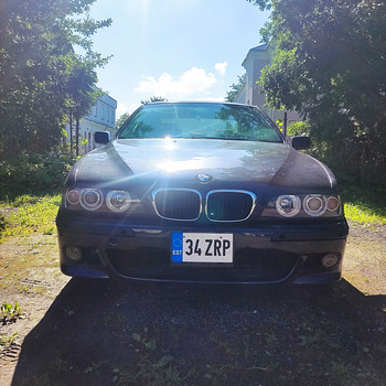 BMW e39 525
