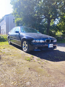 BMW e39 525 (3 foto / 8)