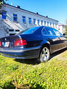 BMW e39 525 (6 foto / 8)