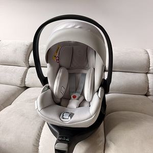 Turvahäll CYBEX Cloud T i-Size Plus koos alusega (1 foto / 6)