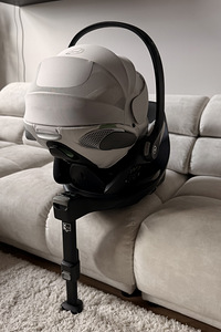 Turvahäll CYBEX Cloud T i-Size Plus koos alusega (5 foto / 6)