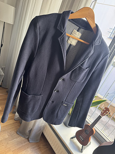 Пиджак Guess (1 фото из 3)