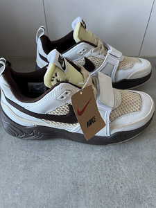 Nike tossud (1 foto / 5)