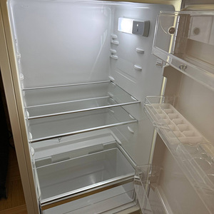 MÜÜA ELECTROLUX KÜLMKAPP (4 foto / 10)