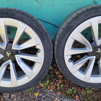 Tesla Model 3 19" диски