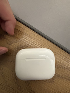 Продам AirPods 3 pro (2 фото из 2)