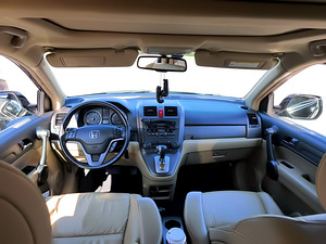 Honda CR-V 2011 2.0 AT (4 foto / 7)
