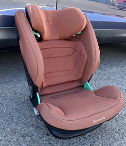 Maxi-Cosi 100–150 см (1 фото из 3)