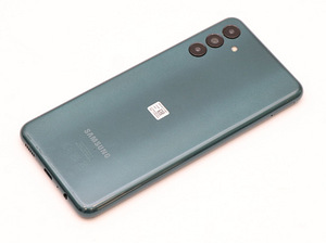 Mobiiltelefon Samsung Galaxy A04s 32GB 3GB RAM (2 foto / 3)