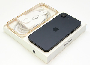 Телефон Apple iPhone 16e 128GB (3 фото из 3)