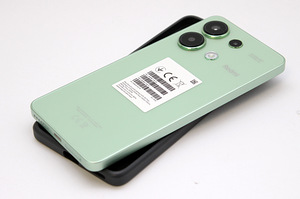 Телефон Xiaomi Redmi Note 13 128GB (3 фото из 3)