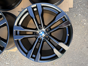 20" оригинальные разноширокие диски BMW style 468M 5x120 (x5 и x6) (4 фото из 10)