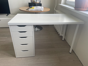 IKEA arvutilaud (1 foto / 2)