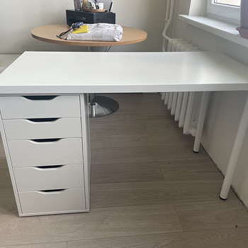 Компьютерный стол из IKEA