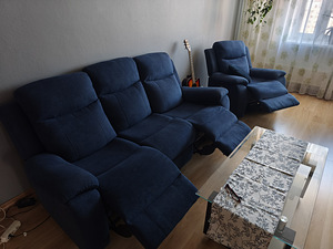 Продам диван и кресло (7 фото из 8)