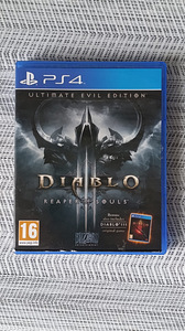 Игровой диск для PS4 (3 фото из 4)
