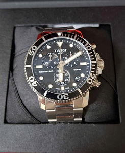 Tissot Seastar 1000 meeste kronograafkäekell (1 foto / 3)