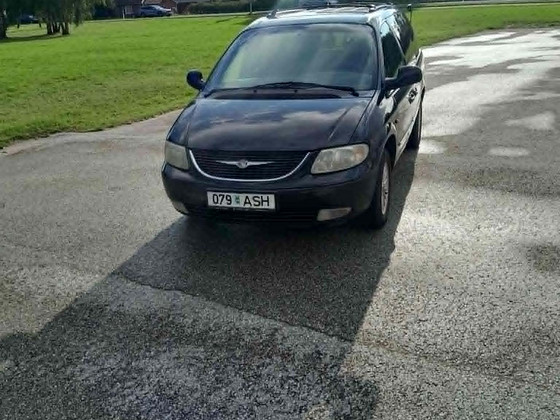 Müüa Chrysler Grand Voyager