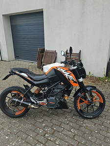 KTM Duke 125cc A1 ABS (1 foto / 6)