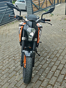 KTM Duke 125cc A1 ABS (5 foto / 6)
