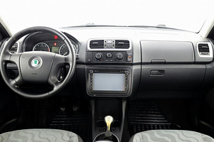 Skoda Roomster Comfortline 1.4 63kW (5 foto / 7)