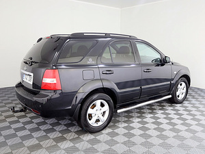 Kia Sorento Exclusive Facelift ATM 2.5 CRDi 120kW (3 foto / 8)