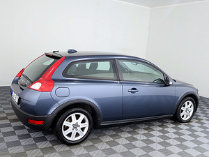 Volvo C30 Momentum ATM 2.0 D4 100kW (3 фото из 7)