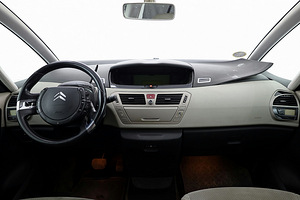 Citroen C4 Picasso Comfort ATM 2.0 103kW (5 фото из 8)